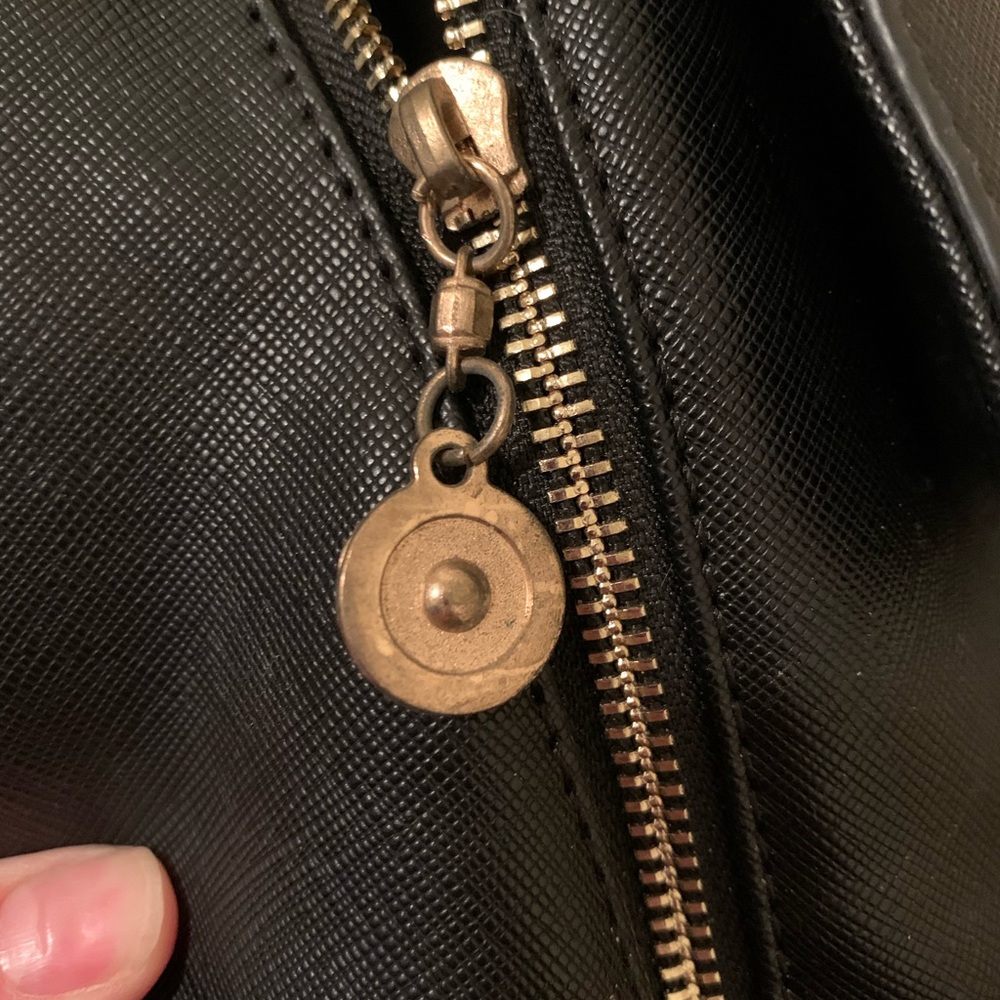 Medium sized Black Faux Leather Backpack - Picture 11 of 13